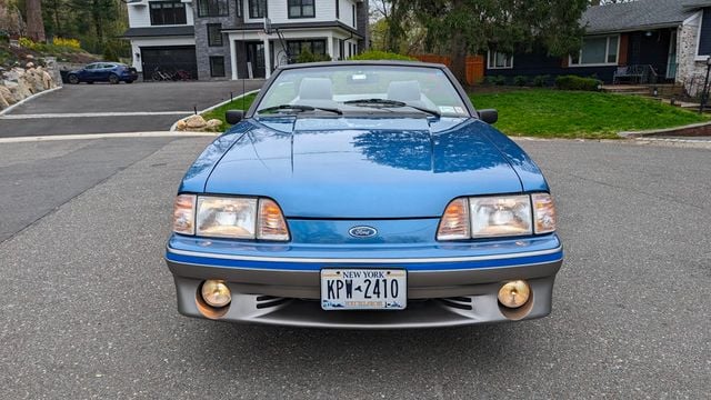1988 Ford Mustang GT - 22411472 - 14