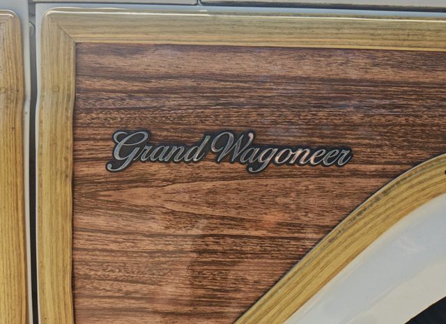 1989 Jeep Grand Wagoneer Modern Classic Jeep Grand Wagoneer 1989 Fully Restored - 22895367 - 7