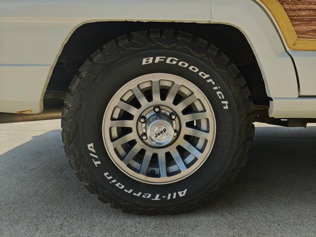 1989 Jeep Grand Wagoneer Modern Classic Jeep Grand Wagoneer 1989 Fully Restored - 22895367 - 8
