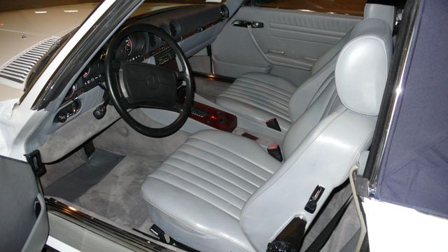 1989 Mercedes-Benz 560 Series SL - 10737841 - 13