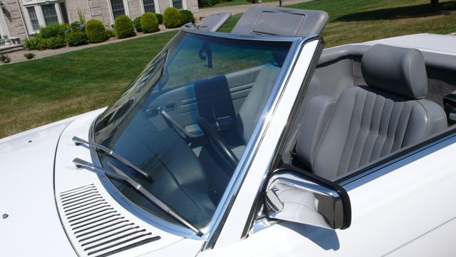 1989 Mercedes-Benz 560 Series SL - 10737841 - 29