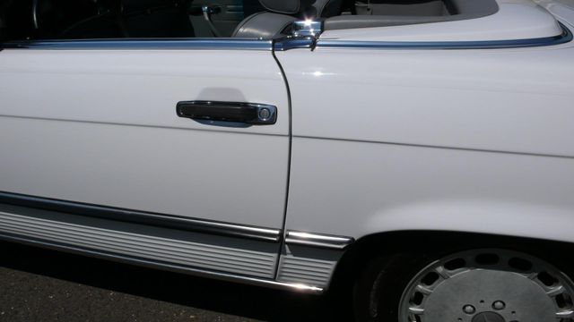 1989 Mercedes-Benz 560 Series SL - 10737841 - 33