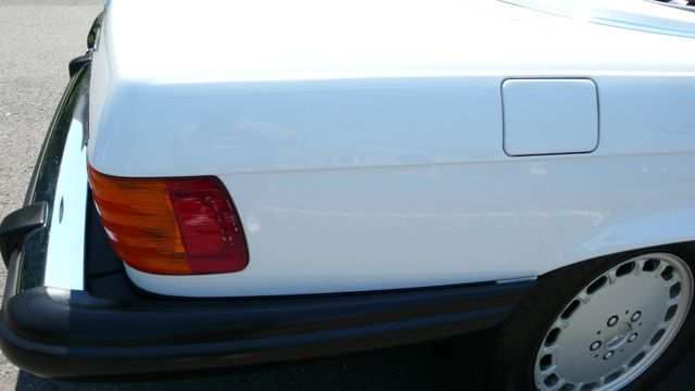 1989 Mercedes-Benz 560 Series SL - 10737841 - 45