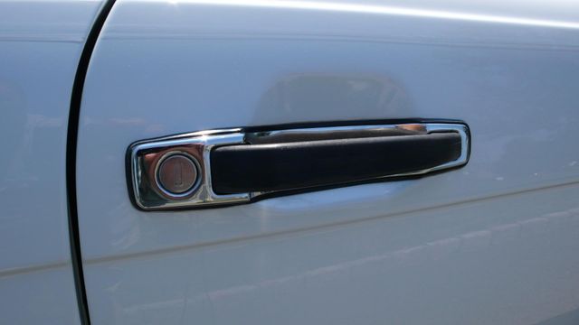 1989 Mercedes-Benz 560 Series SL - 10737841 - 49