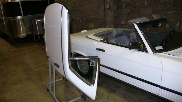 1989 Mercedes-Benz 560 Series SL - 10737841 - 89