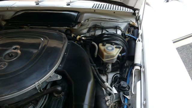 1989 Mercedes-Benz 560 Series SL - 10737841 - 90
