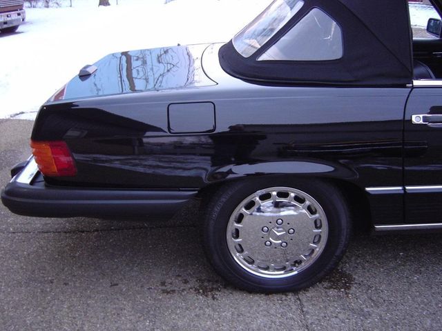 1989 Mercedes-Benz 560 Series SL - 11614492 - 9
