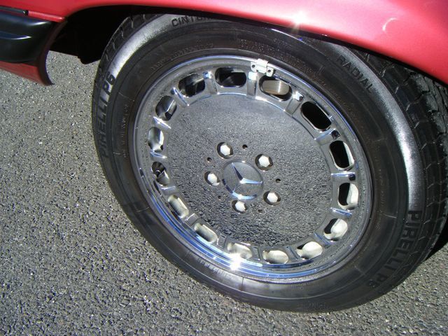 1989 Mercedes-Benz 560 Series SL - 3933890 - 16