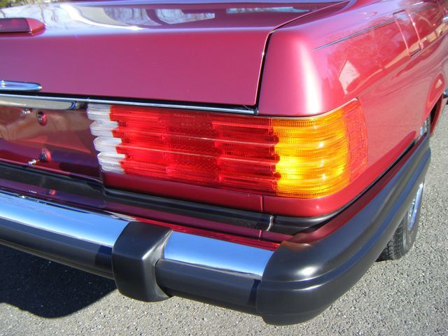 1989 Mercedes-Benz 560 Series SL - 3933890 - 18