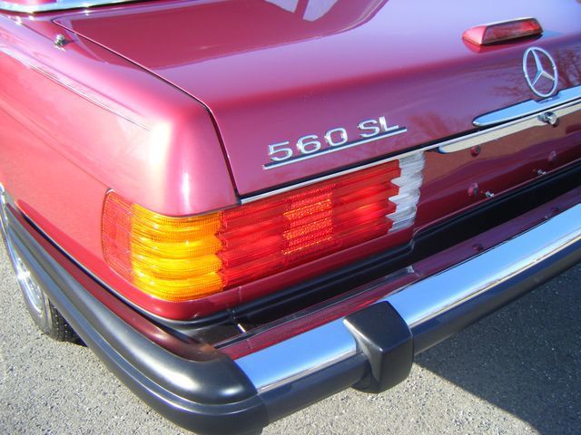 1989 Mercedes-Benz 560 Series SL - 3933890 - 21