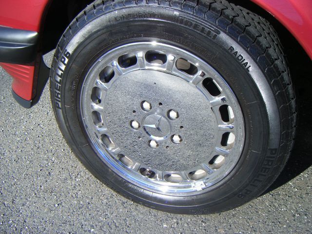 1989 Mercedes-Benz 560 Series SL - 3933890 - 30