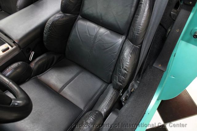 1990 Chevrolet Corvette 2dr Convertible - 22920382 - 23