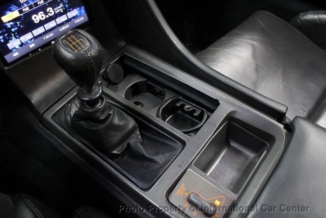 1990 Chevrolet Corvette 2dr Convertible - 22920382 - 28