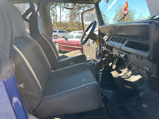1990 Jeep Wrangler 2dr Laredo - 22720214 - 13