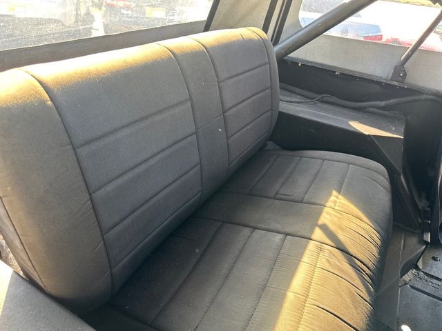 1990 Jeep Wrangler 2dr Laredo - 22720214 - 14
