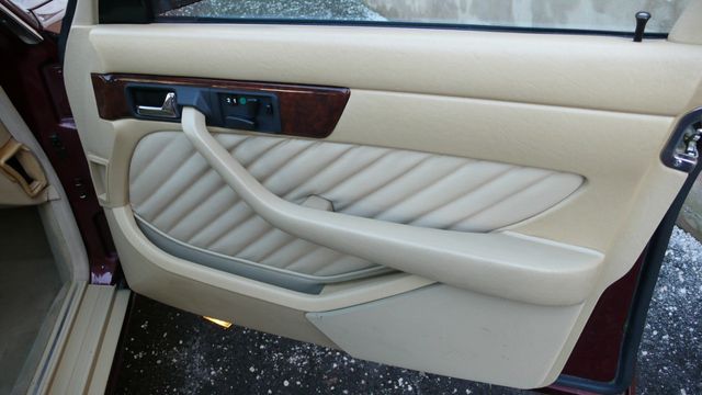 1990 Mercedes-Benz 560 Series 560 Series 4dr Sedan 560SEL - 18588233 - 17