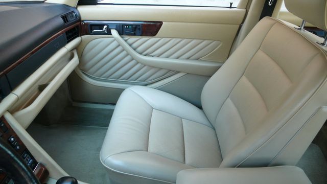 1990 Mercedes-Benz 560 Series 560 Series 4dr Sedan 560SEL - 18588233 - 28