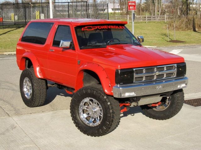 1991 Chevrolet S-10 Blazer 2dr Wagon 4WD - 21311389 - 1