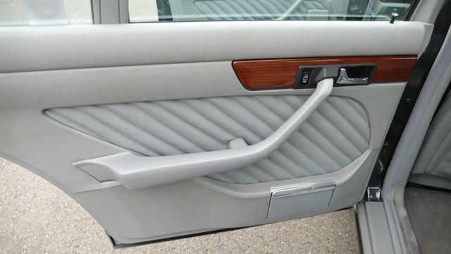 1991 Mercedes-Benz 420 Series  - 16309389 - 33
