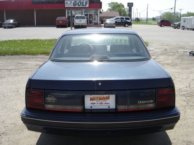 1991 Oldsmobile Cutlass Ciera - 1766097 - 3