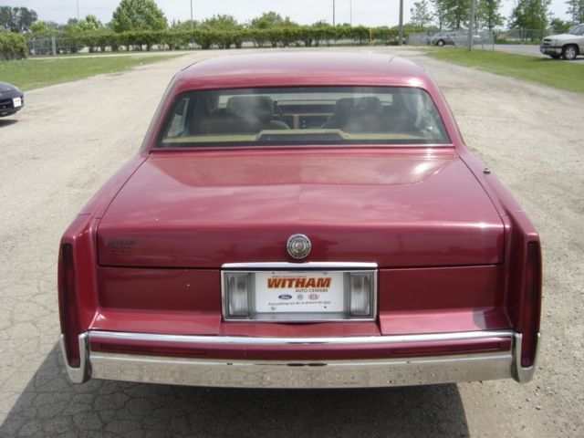 1992 Cadillac DeVille Base Trim - 1790923 - 3