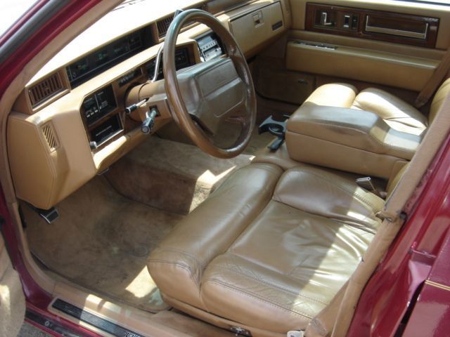 1992 Cadillac DeVille Base Trim - 1790923 - 4
