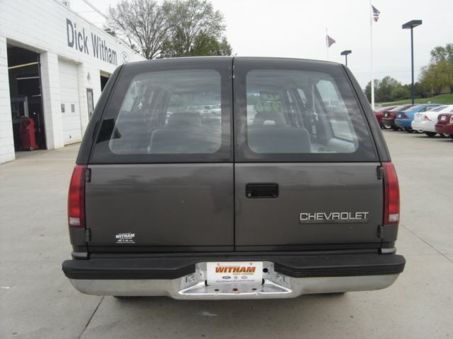 1992 Chevrolet Blazer Base Trim - 1723463 - 3