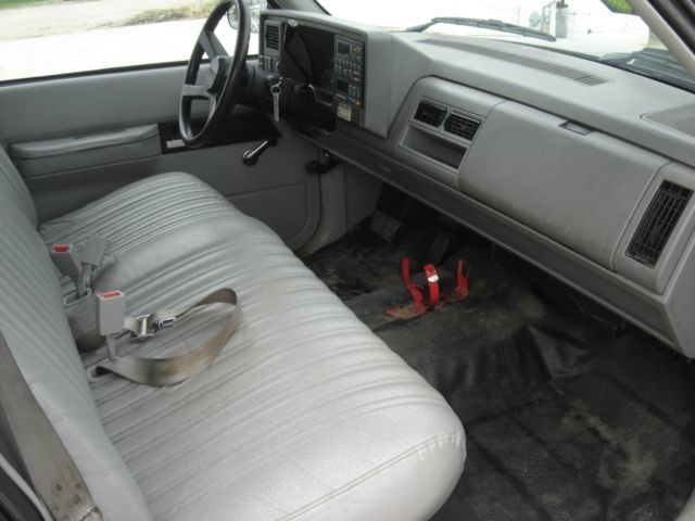 1992 Chevrolet Blazer Base Trim - 1723463 - 4