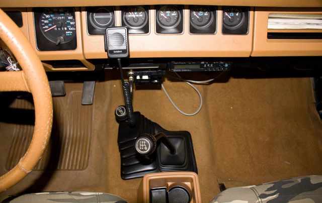 1993 Jeep Wrangler Base Trim - 16273282 - 16