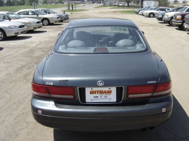1993 Mazda 929 Base Trim - 1766095 - 3