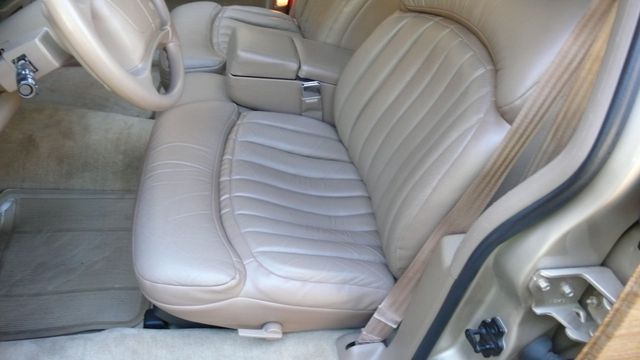 1994 Buick Roadmaster 4dr Wagon Estate - 15607035 - 17