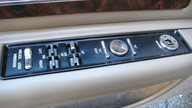 1994 Buick Roadmaster 4dr Wagon Estate - 15607035 - 28