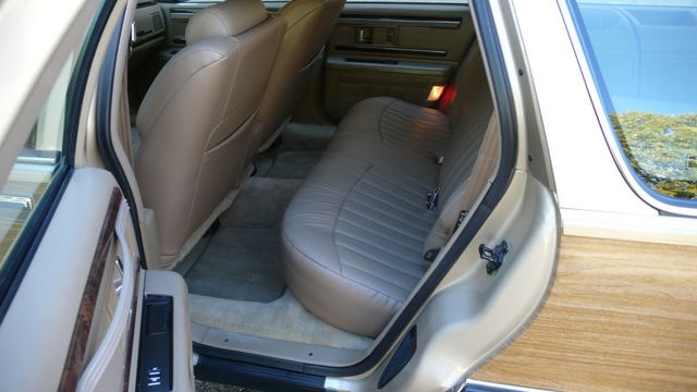 1994 Buick Roadmaster 4dr Wagon Estate - 15607035 - 29