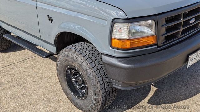 1994 Ford Bronco For Sale - 22159045 - 32