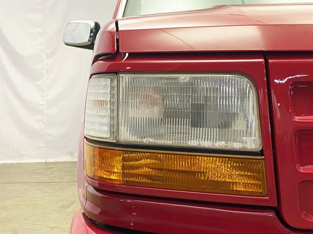 1994 Ford F-150 133" WB XL - 22877080 - 14