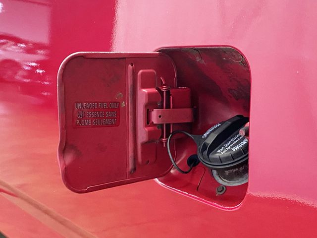 1994 Ford F-150 133" WB XL - 22877080 - 17