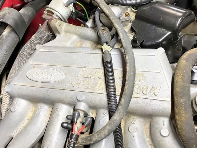 1994 Ford F-150 133" WB XL - 22877080 - 24