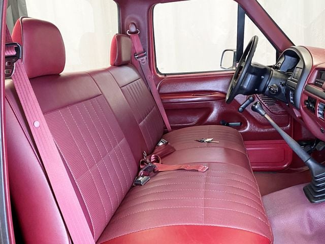 1994 Ford F-150 133" WB XL - 22877080 - 46