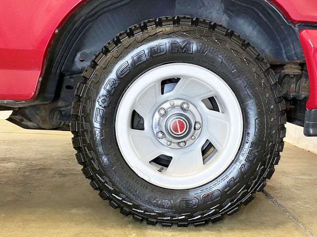 1994 Ford F-150 133" WB XL - 22877080 - 53