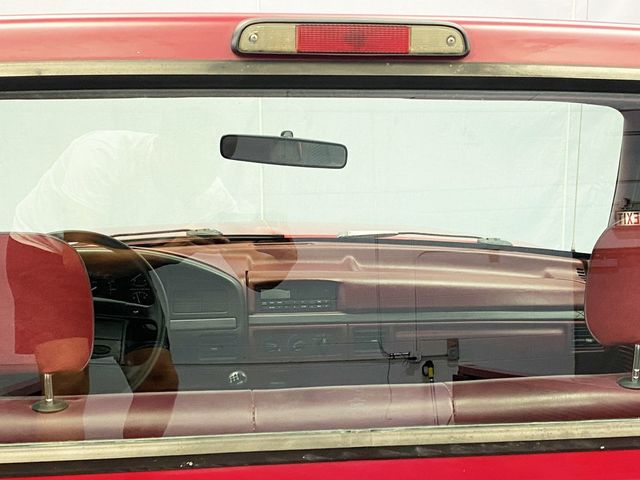 1994 Ford F-150 133" WB XL - 22877080 - 6