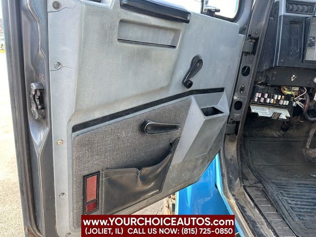 1994 International 4700 4X2 2dr Chassis - 22369419 - 14