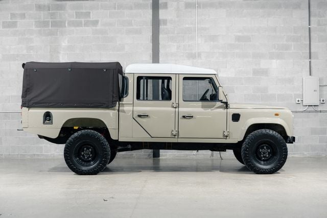 1994 Land Rover Defender RiverHouse Defender 130 - 22835067 - 1