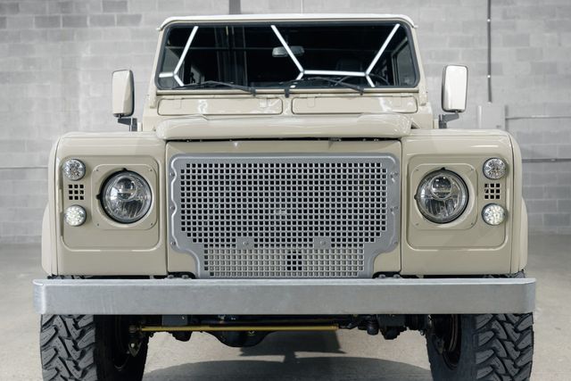 1994 Land Rover Defender RiverHouse Defender 130 - 22835067 - 28