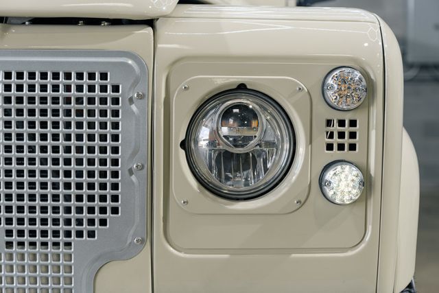 1994 Land Rover Defender RiverHouse Defender 130 - 22835067 - 31