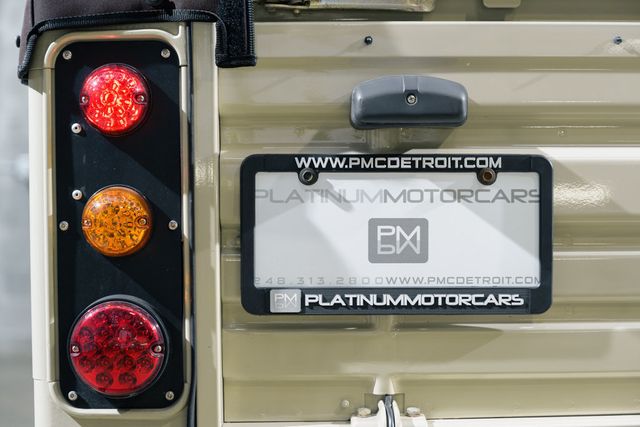 1994 Land Rover Defender RiverHouse Defender 130 - 22835067 - 36