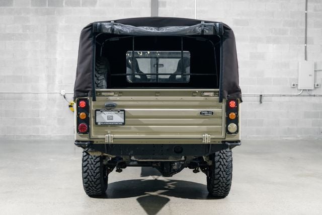1994 Land Rover Defender RiverHouse Defender 130 - 22835067 - 3