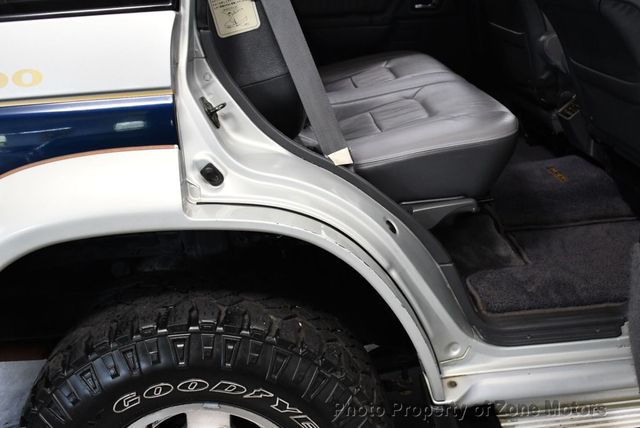 1994 Mitsubishi Pajero  - 22496158 - 37