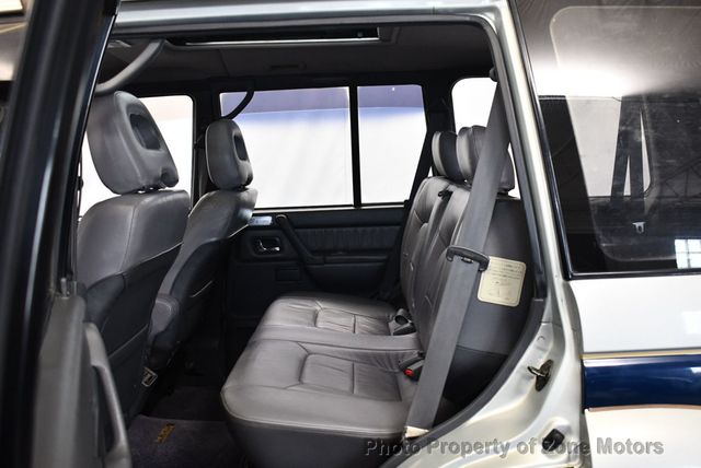 1994 Mitsubishi Pajero  - 22496158 - 47