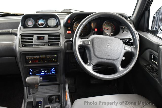 1994 Mitsubishi Pajero  - 22496158 - 50
