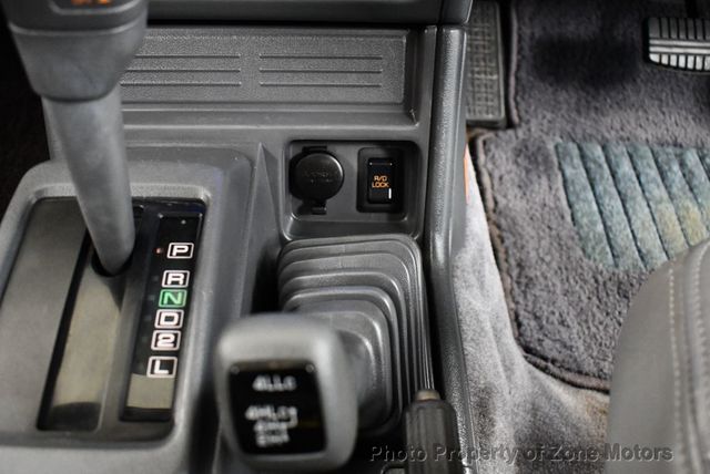 1994 Mitsubishi Pajero  - 22496158 - 58